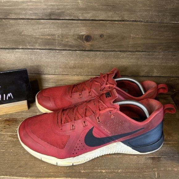 Mens Nike Metcon 1 Gym Red Weightlifting Training Shoes Sneakers Size 11 M GUC - Picture 2 of 8